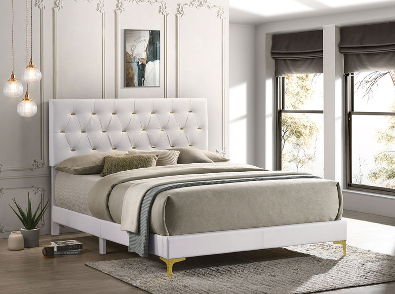 Kendall Panel Bed E.King, & Queen Black & White