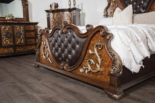 Aquilina Queen Bedroom Set