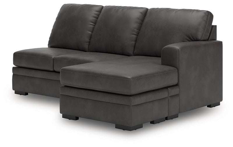 Lofton-Pike Sectional with Chaise
