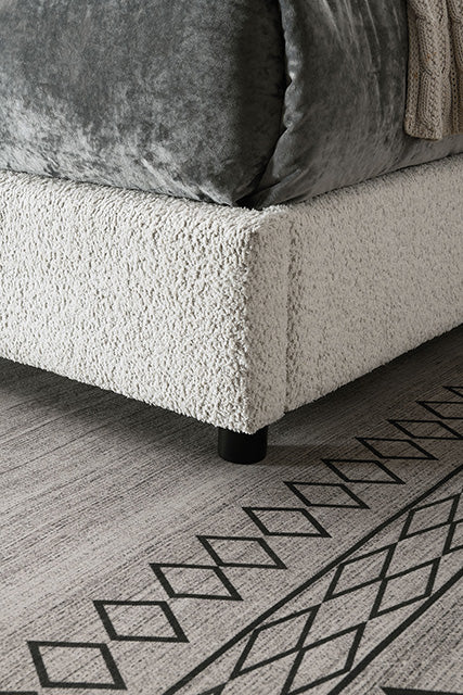 Traverso Bed Black & White